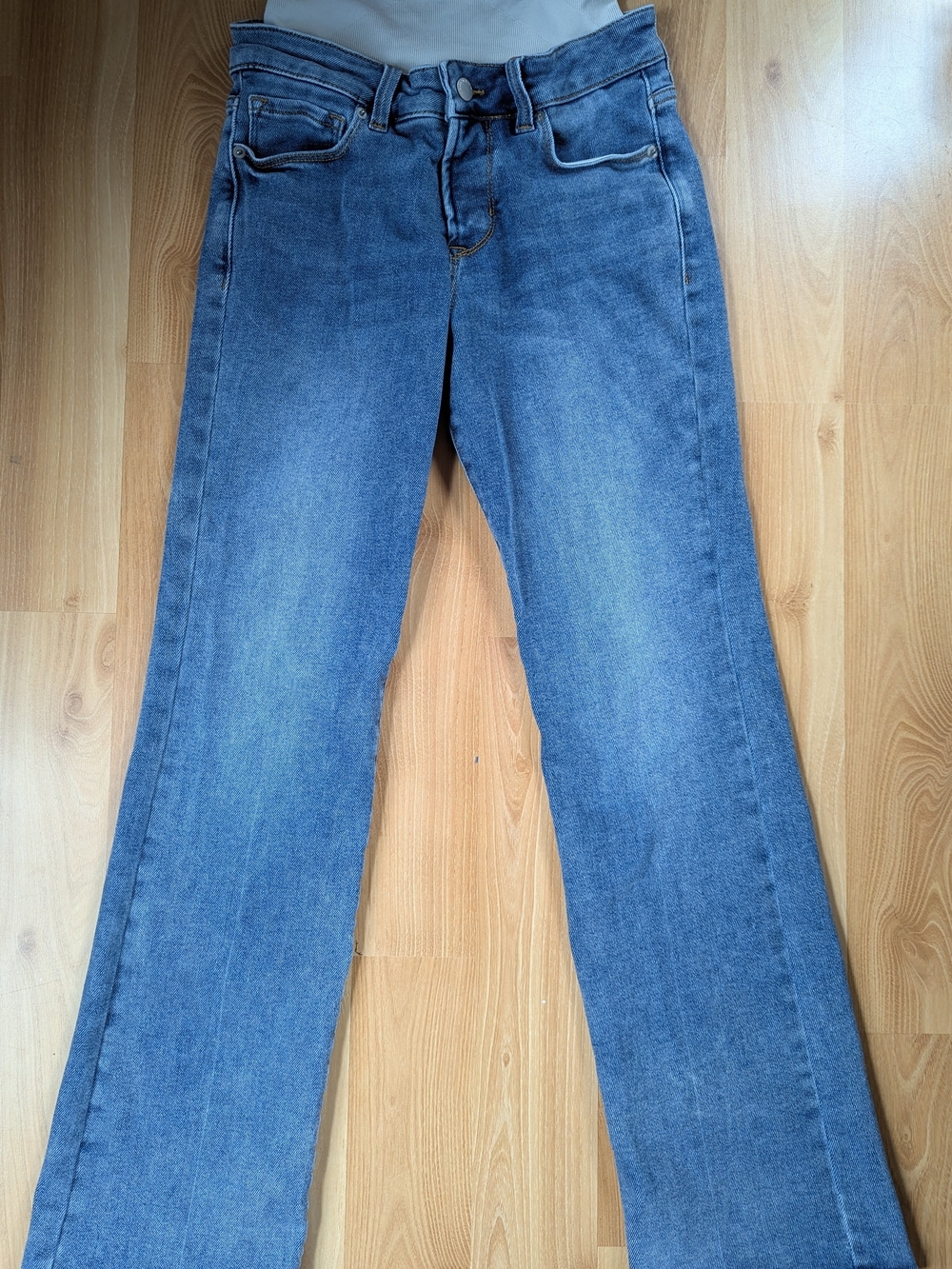 BLANQI Maternity Denim Jeans Size 2 Belly Support Skinny Stretch Excellent Cond.